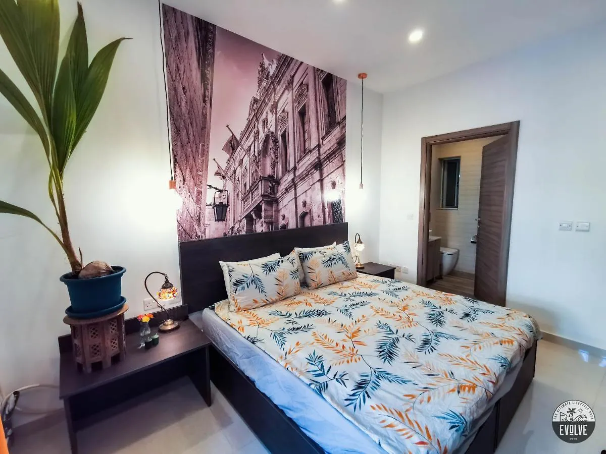 Evolve Coliving Guesthouse Sliema Malta
